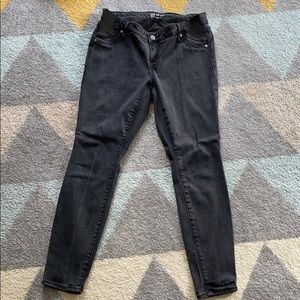 Gap maternity skinny jeans (side panels)